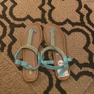 NWT NICOLE Aqua Teal Thong sandals with straps